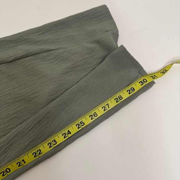 Pink Lily Epiphany Moment Sage Green Paper Bag Wide Leg Trouser Pants Size Small - Picture 8 of 11
